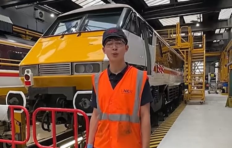 Alexander - 225 Production Support Engineer